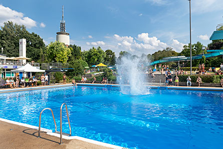 Turmspringen & Arschbomben